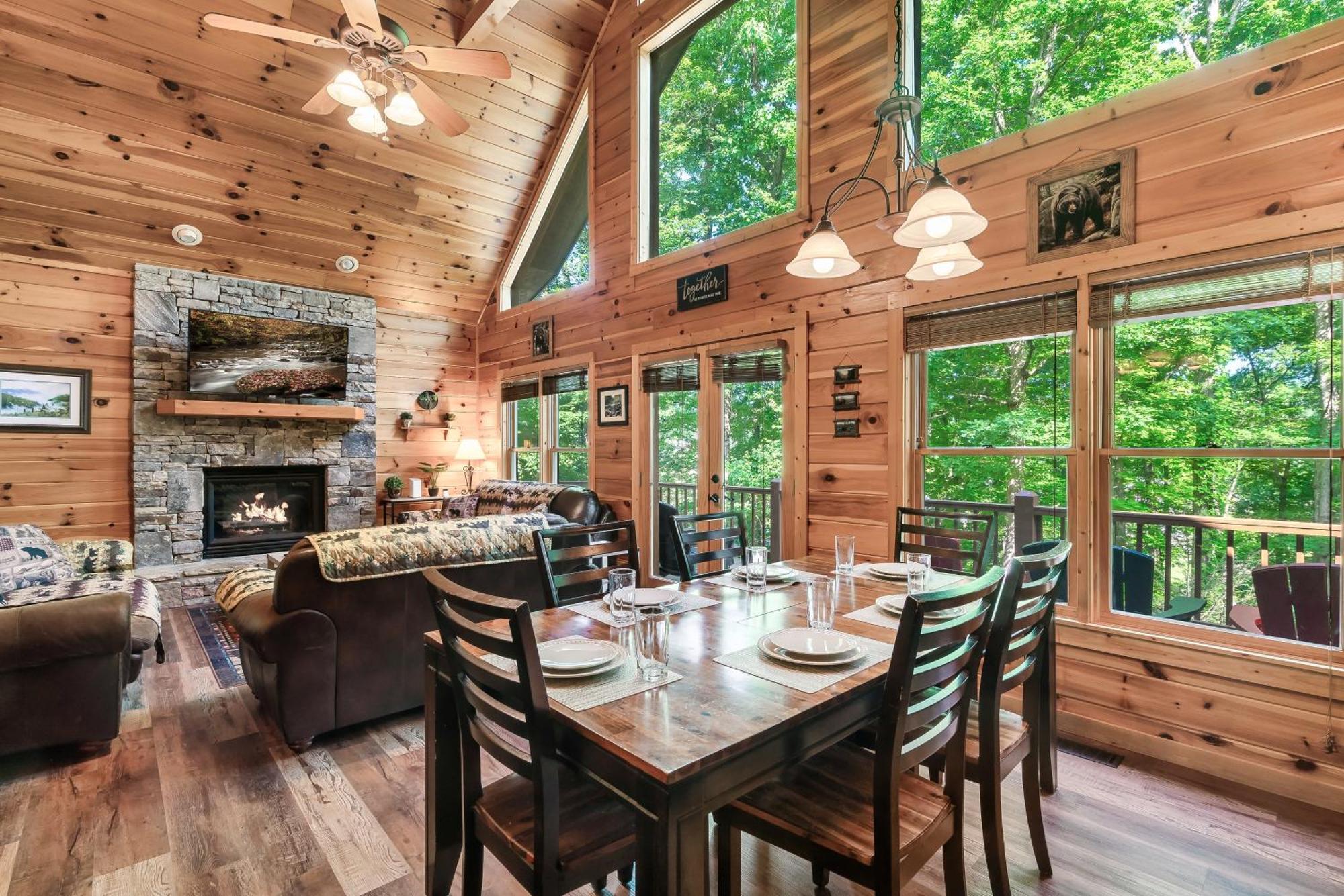 Peaceful Family Cabin With Hot Tub, Game Room, & More! Sevierville Exterior photo